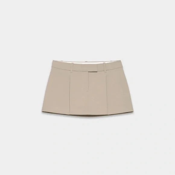 Aritzia Wilfred Define Skort - Picture 4 of 6